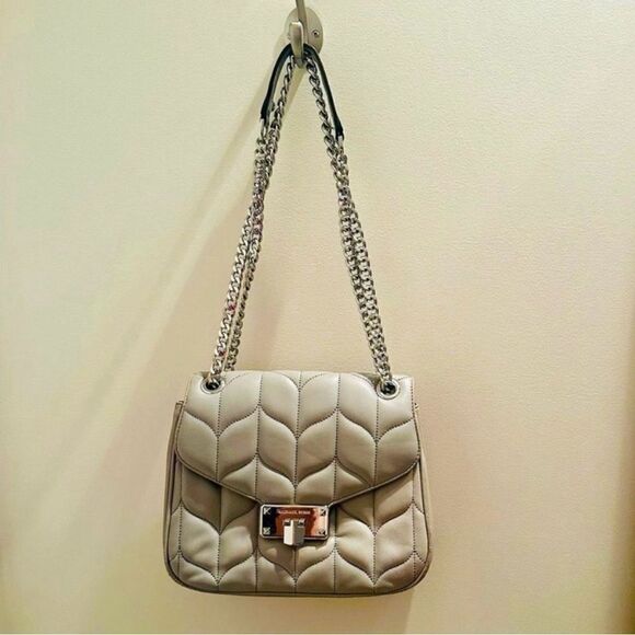 Michael Kors Peyton, taupe leather shoulder bag. - Picture 1 of 8